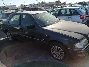 MERCEDES-BENZ CLASE C (BM 202) BERLINA foto 5