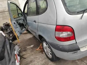 RENAULT SCENIC I (JA...) foto 5