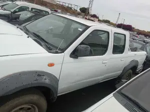 NISSAN PICKUP (D22) foto 2