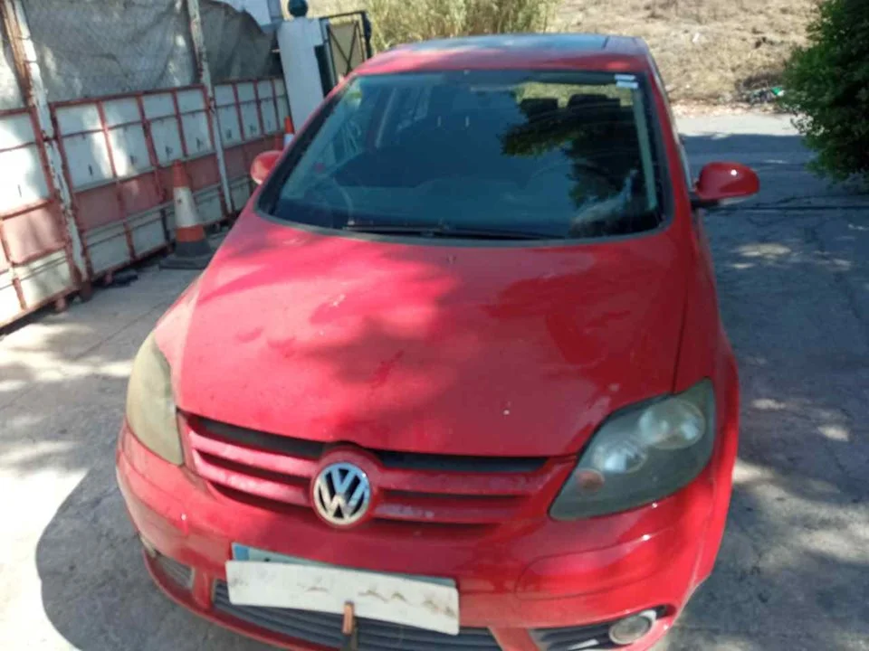 VOLKSWAGEN GOLF PLUS V (5M1)
