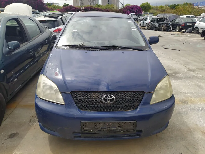 TOYOTA COROLLA (E12)