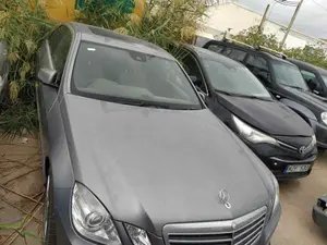 MERCEDES-BENZ CLASE E (BM 212) LIM. foto 1