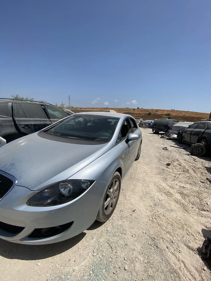 SEAT LEON (1P1)