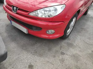 PEUGEOT 206 BERLINA 4-PT. foto 5