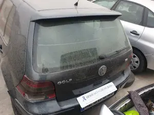 VOLKSWAGEN GOLF IV BERLINA (1J1)(10.1997) foto 4
