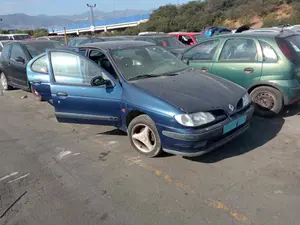 RENAULT MEGANE I FASE 2 CLASSIC (LA...) foto 2