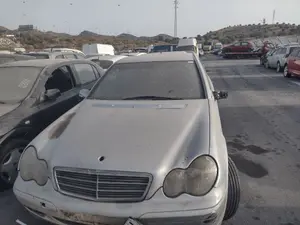 MERCEDES-BENZ CLASE C (BM 203) BERLINA foto 1